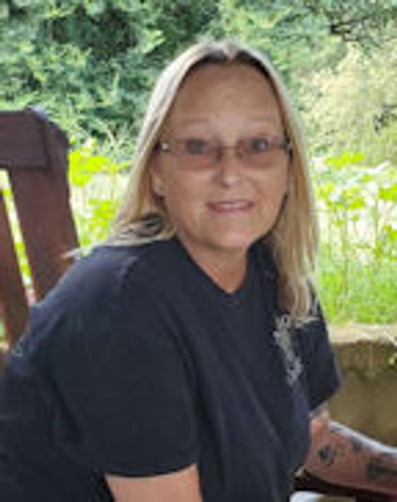 Waneta J Mcgehee Davis Detty Profile Photo