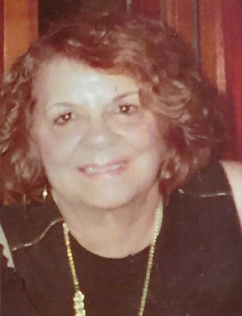 Dolores (Cipolla)  Perillo