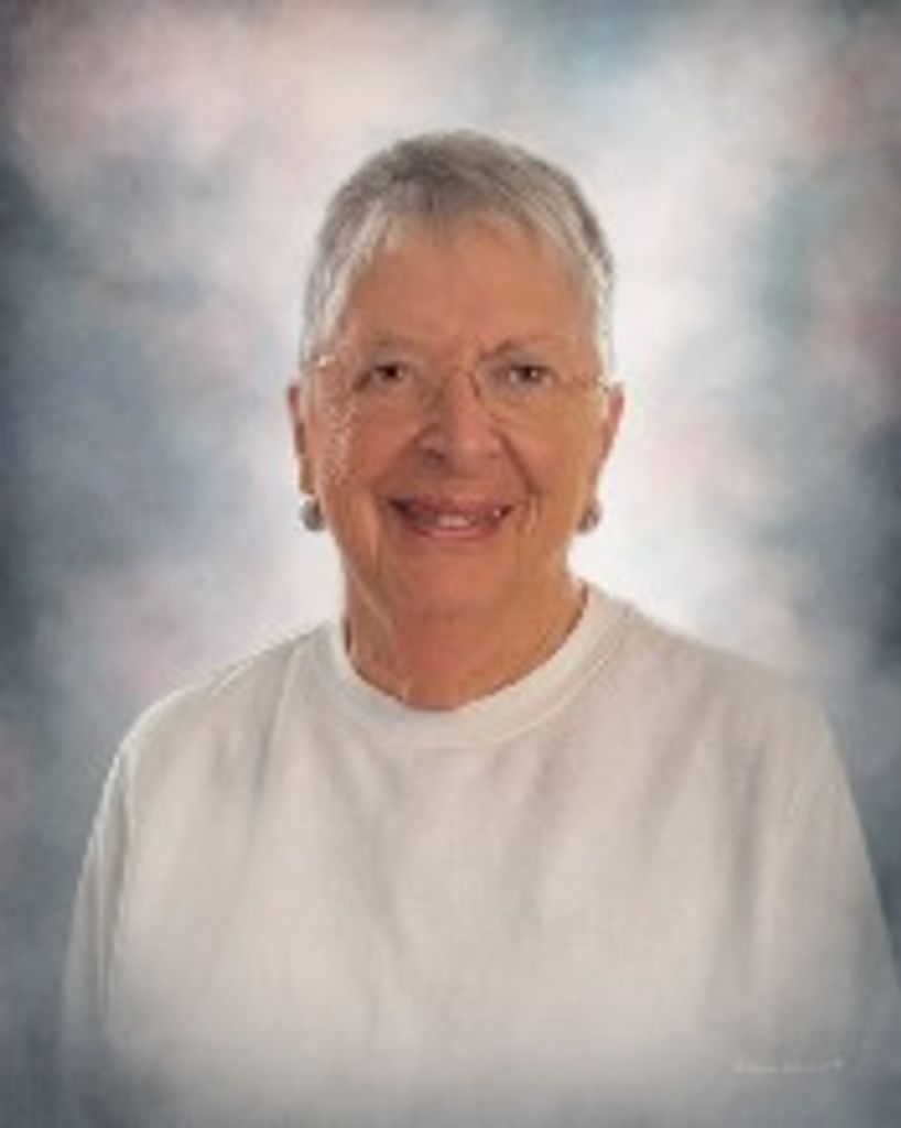 Creva Janet Ragan Profile Photo