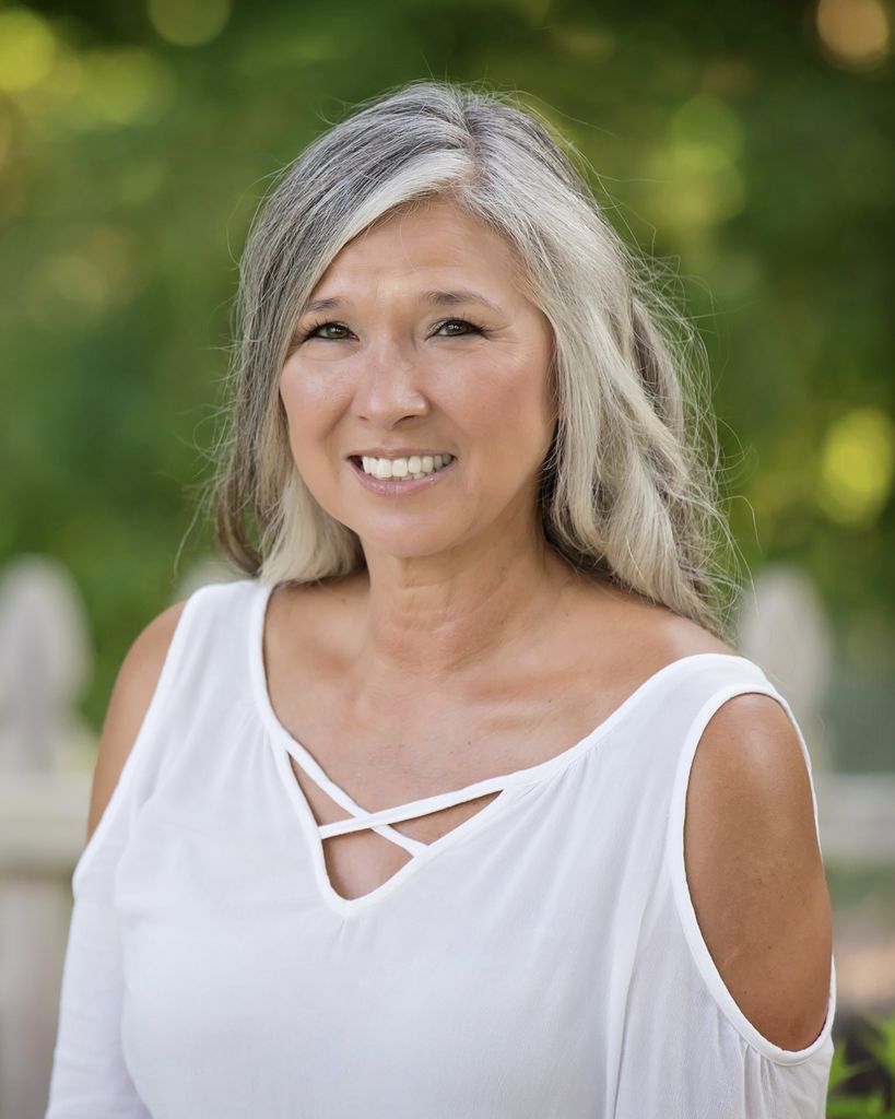 Nancy May Lowe Profile Photo