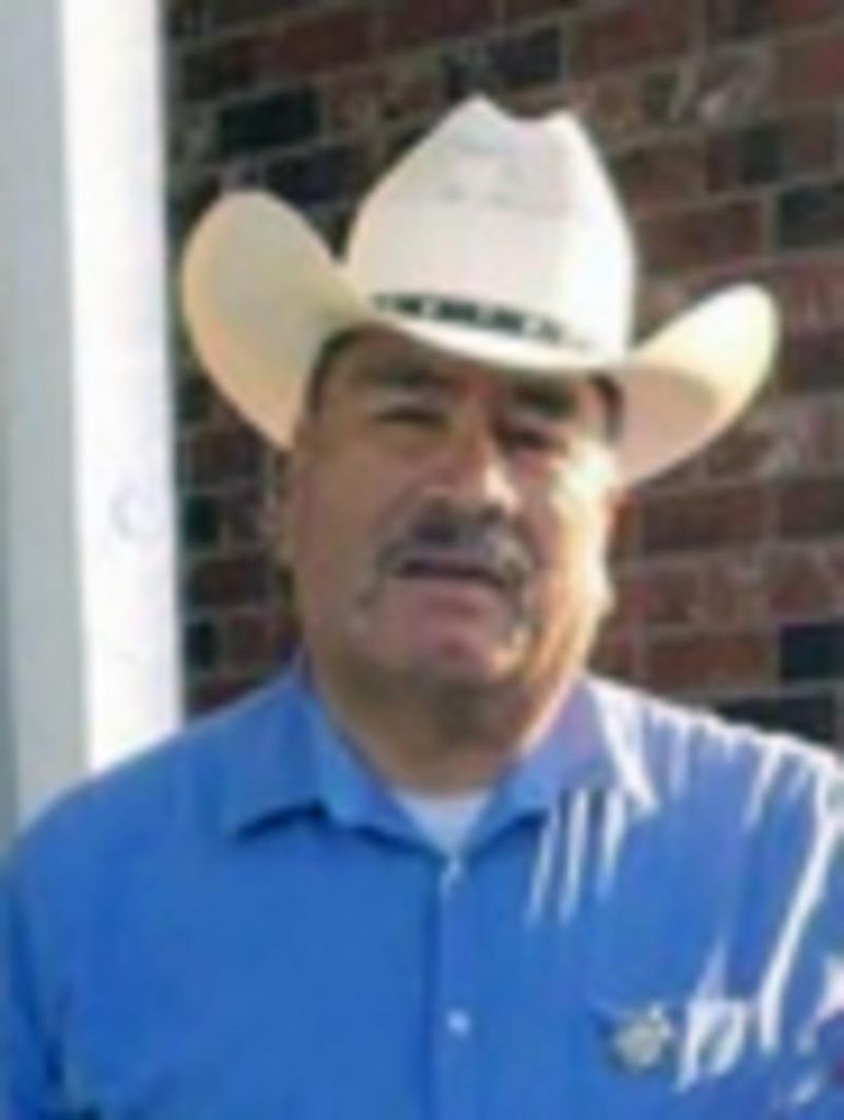 Eladio Martinez Profile Photo