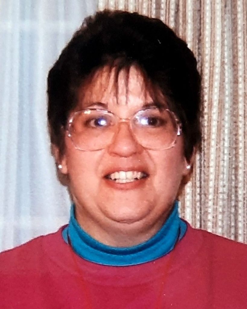 Mary Ellen Traxler Profile Photo