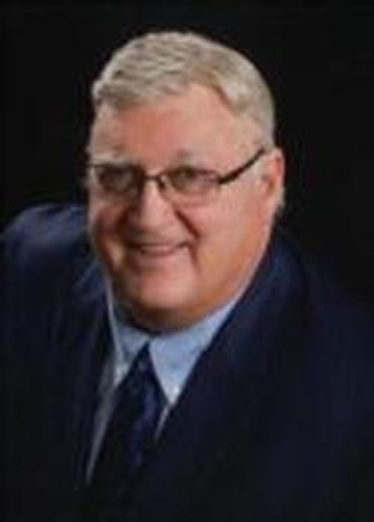 Larry D Dobbins