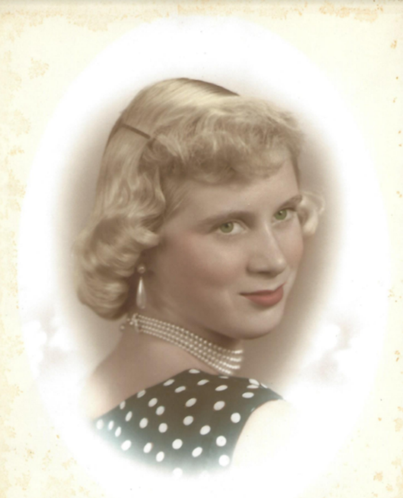 Doris "LaVee" Willis