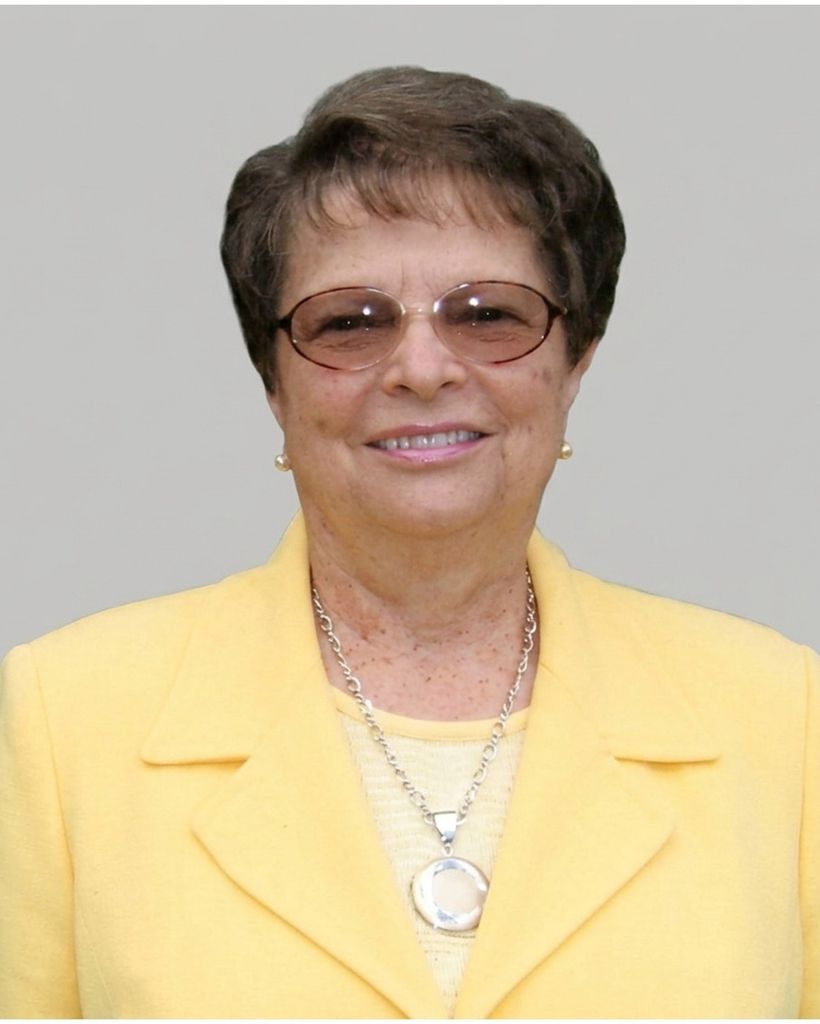 Carolyn Dee Hartis Profile Photo
