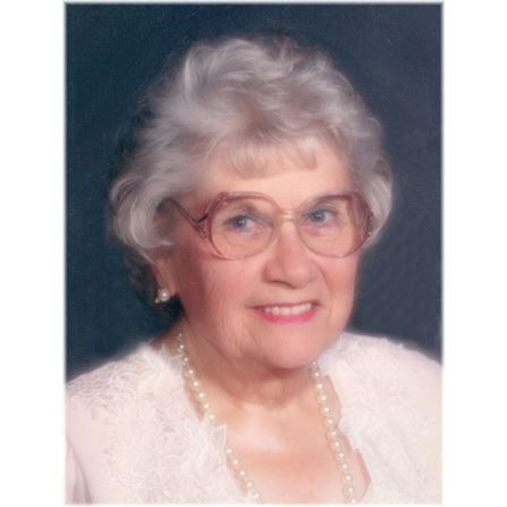Pauline Fox