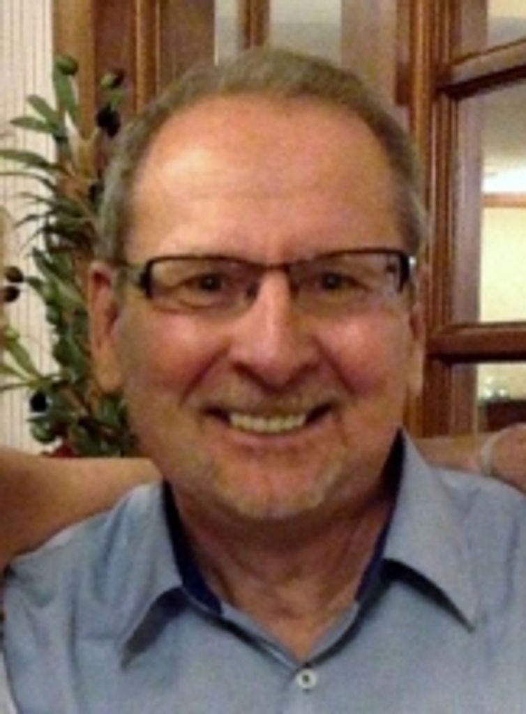 Larry E. Hoyle