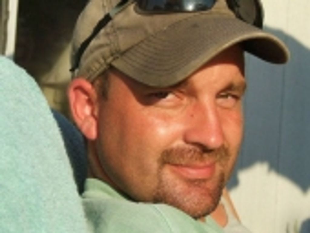 Eric Jason Handeguand