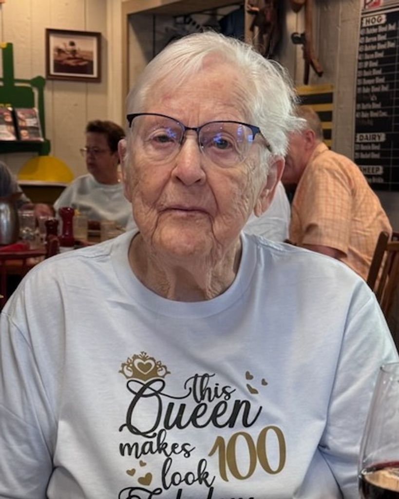Sarah J. Gibbs Profile Photo