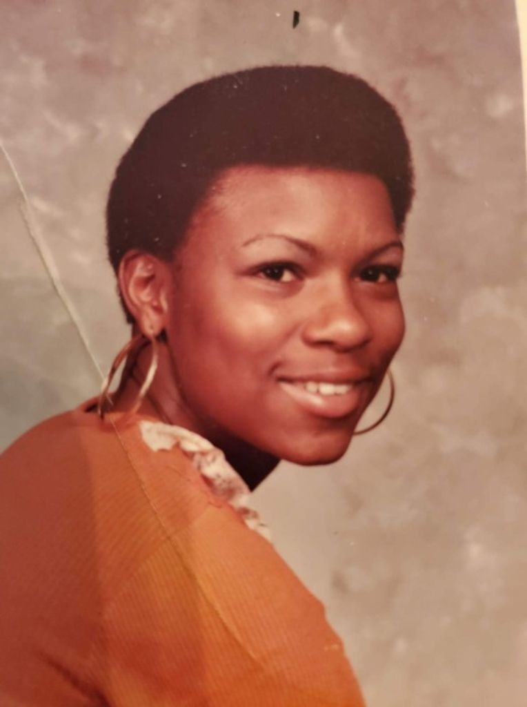 Sharon Yvonne Smith