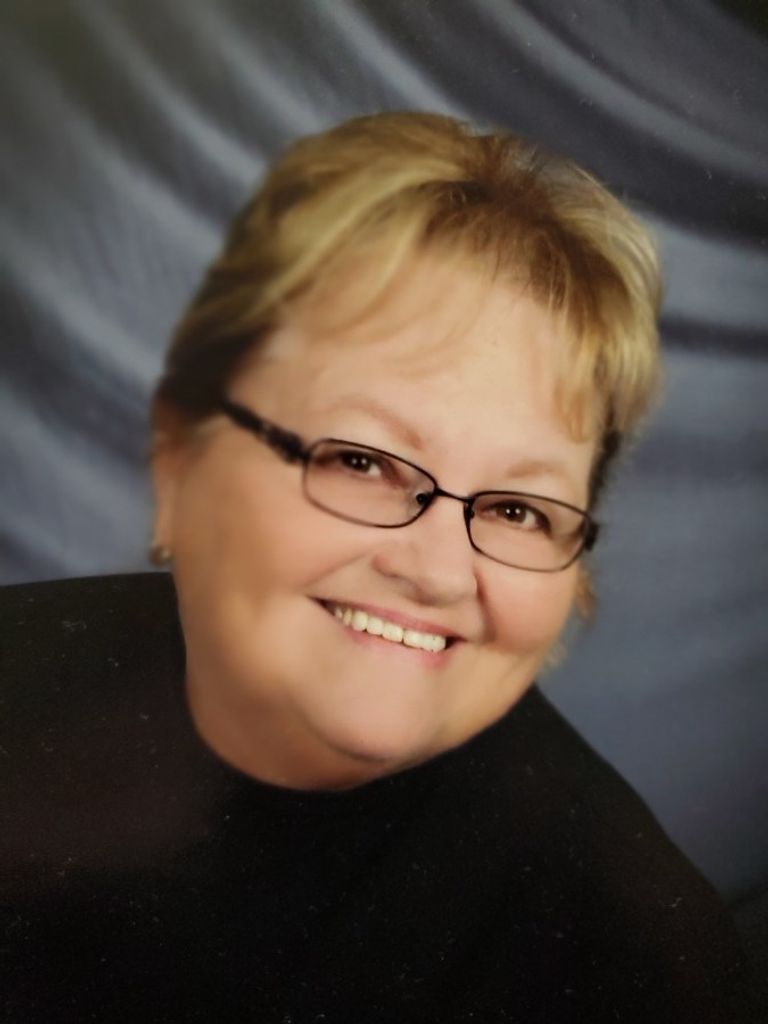 Joyce Revering Profile Photo