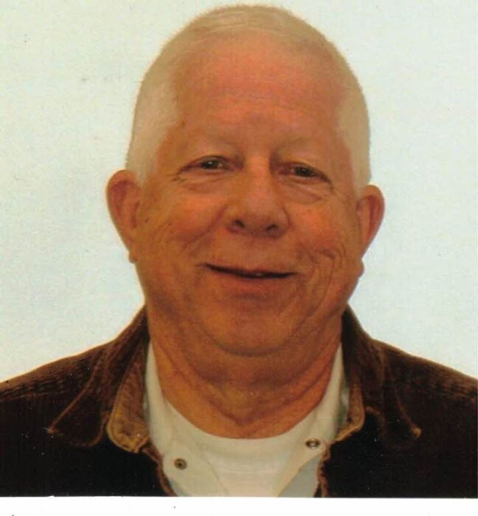 Robert R. Kiefer Profile Photo