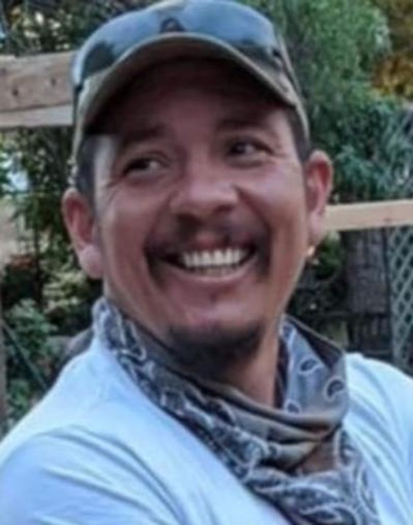 Jerardo Figueroa Profile Photo