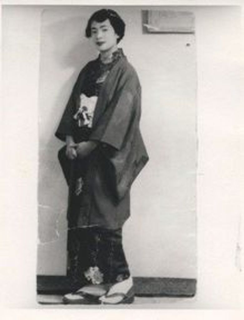 Machiko  Ariwa Combs