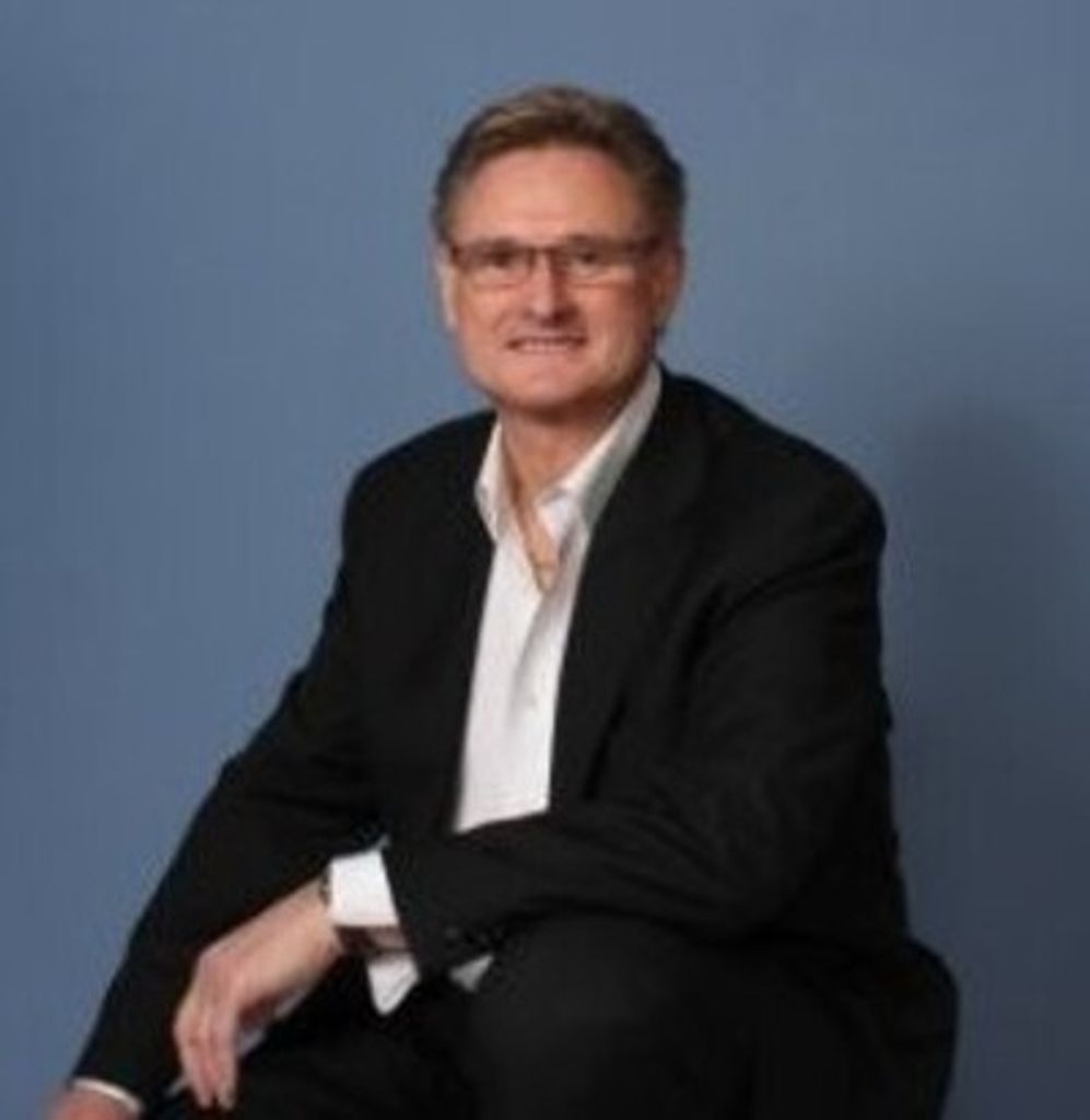 Dr. Peter Gordon Humphrey Profile Photo