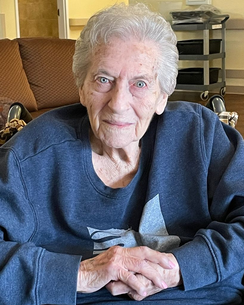 Thelma Francis Roberts