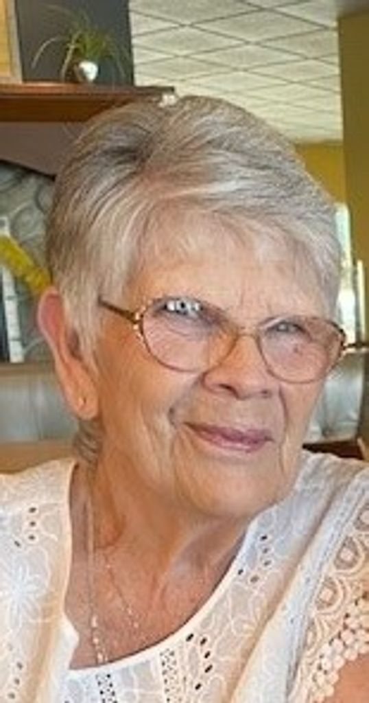 Sandra Oswald Profile Photo