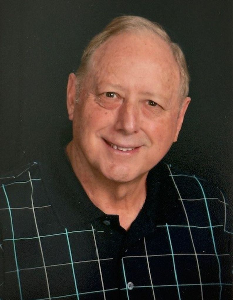 Howard "Bill" William Lindsay Profile Photo