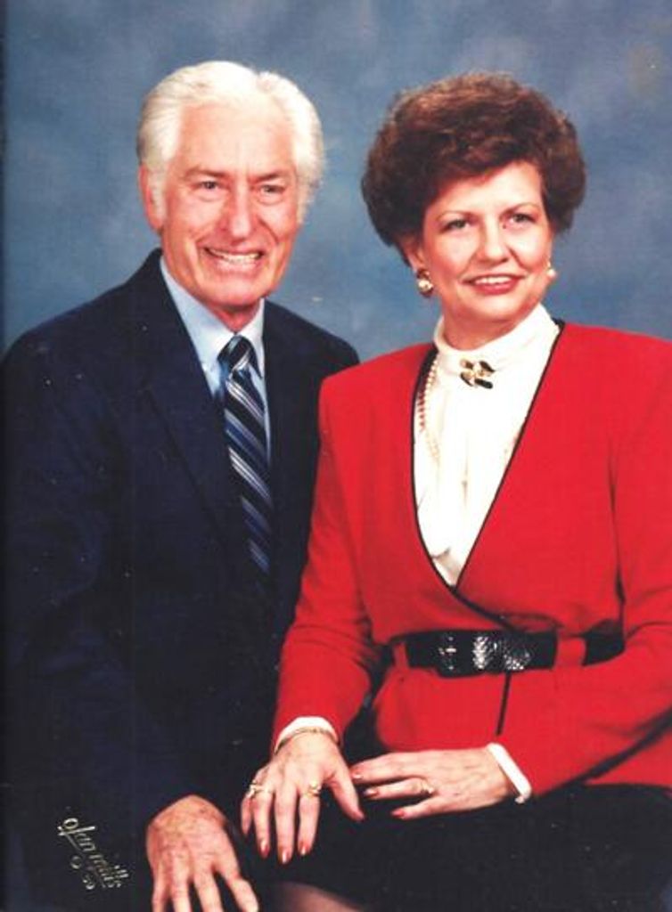 Lois Blen Menees Profile Photo