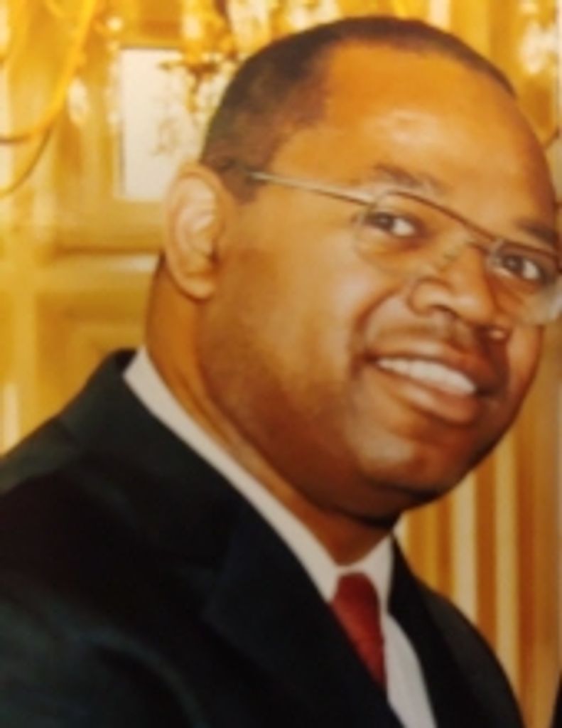 Roger Lamont Winston Sr