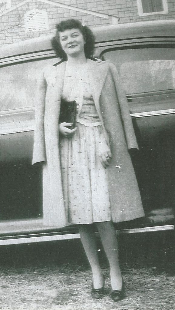 Naomi Lail Abernathy Clarke