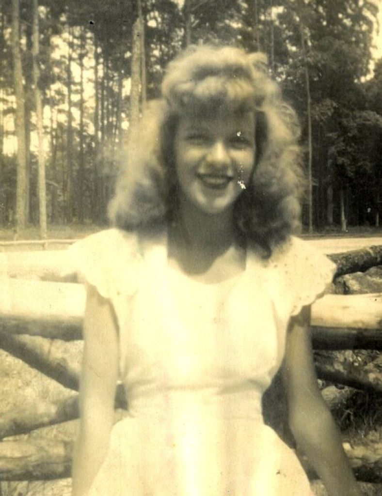 Miriam Aileen (Plott)  Ledford Profile Photo