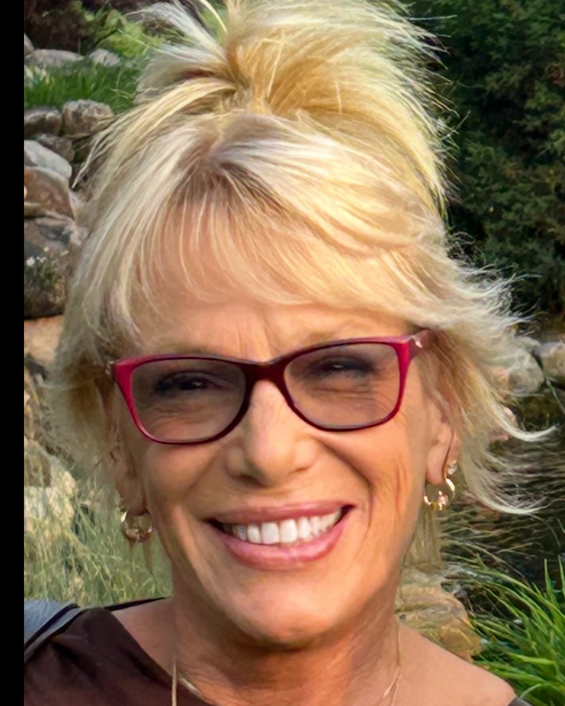 Teri McCabe-Lomonoco Profile Photo