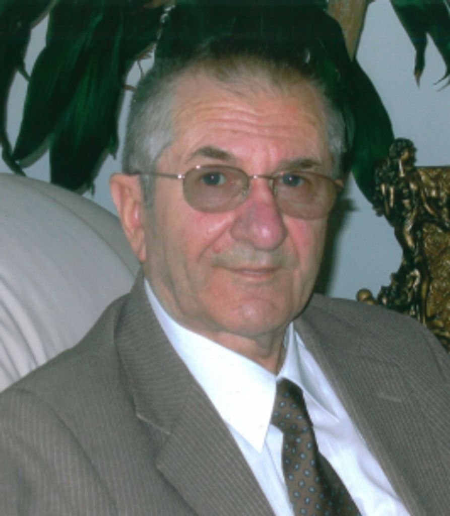 Kosta Nika Profile Photo