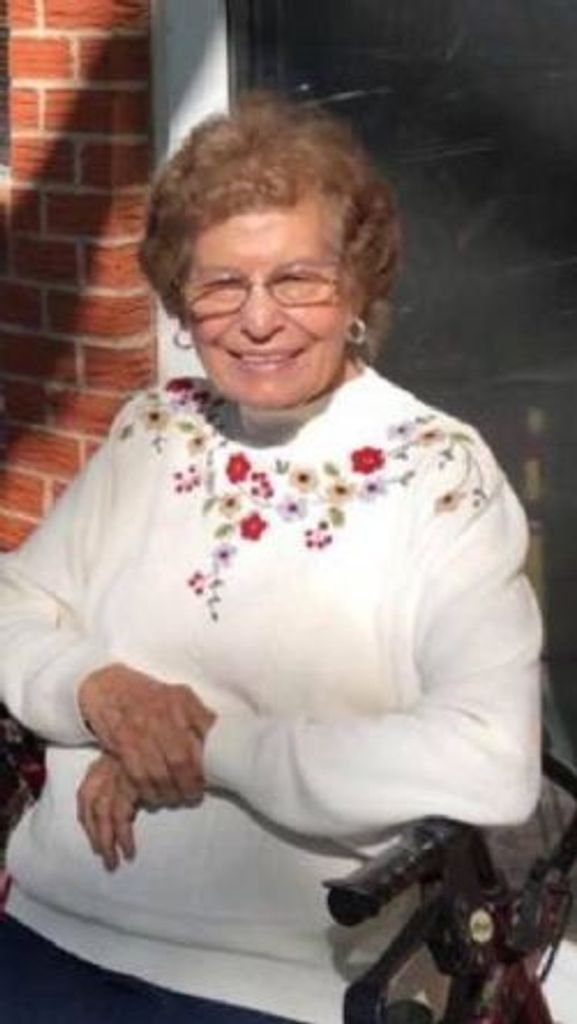 Cecilia Booky