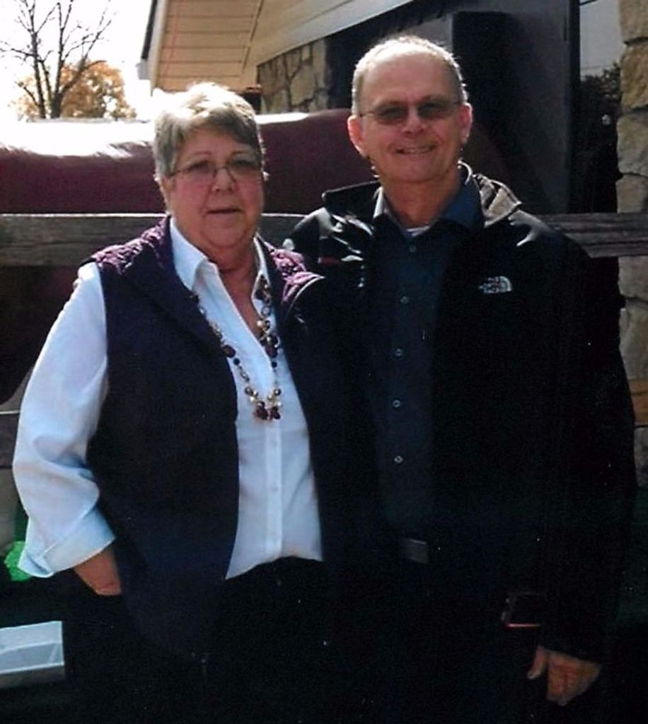 Pamela Pam' Sue Delk