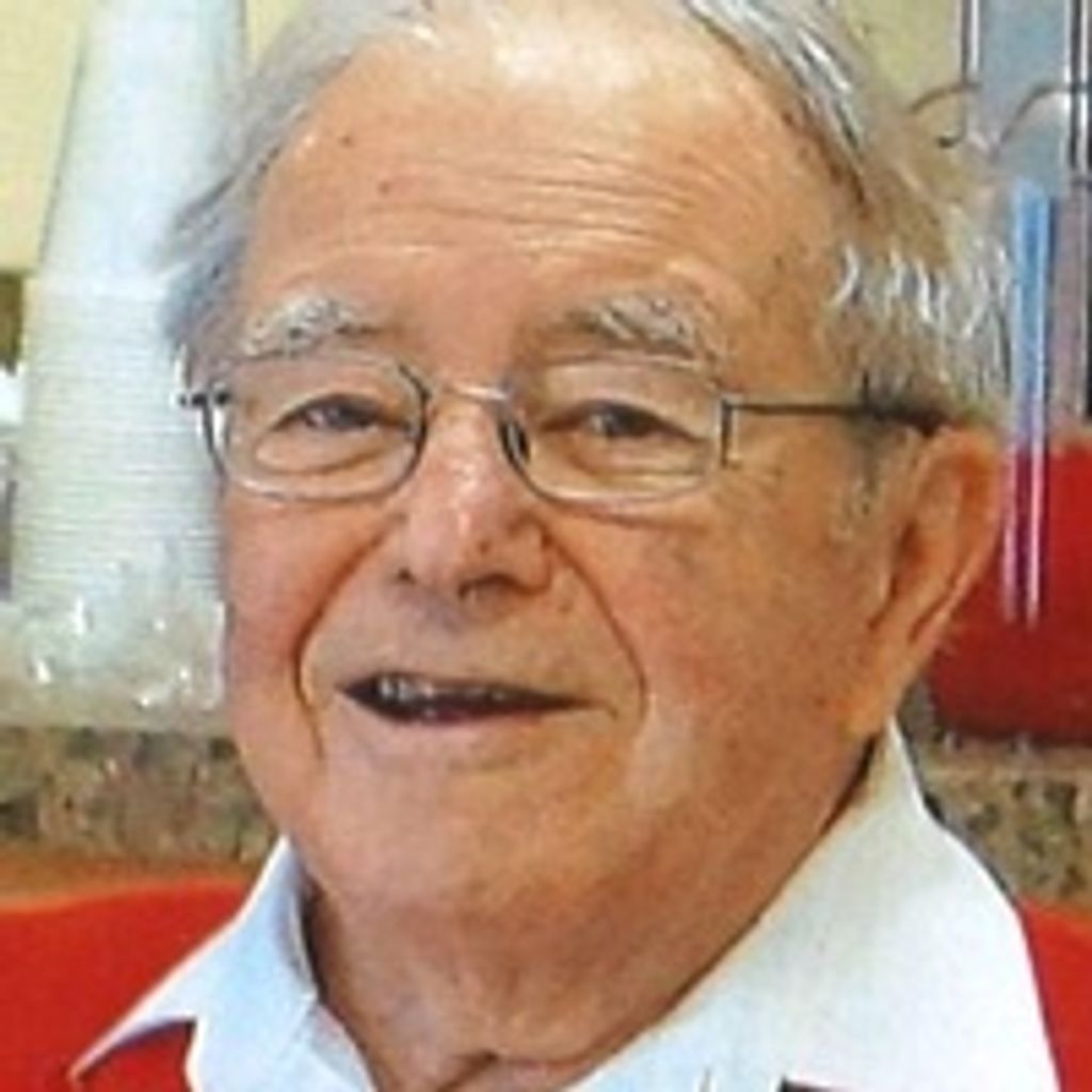 Stanislaw 'Stan' E. Pietkiewicz Profile Photo