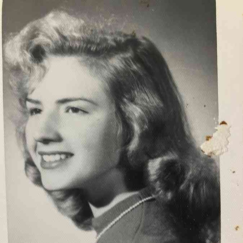 Elizabeth Bradford nee Bukovich Profile Photo