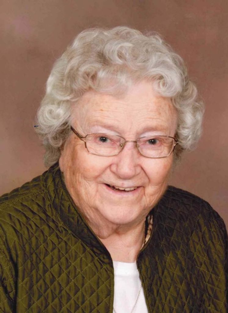 Mary "Dottie" (Moe) Christianson