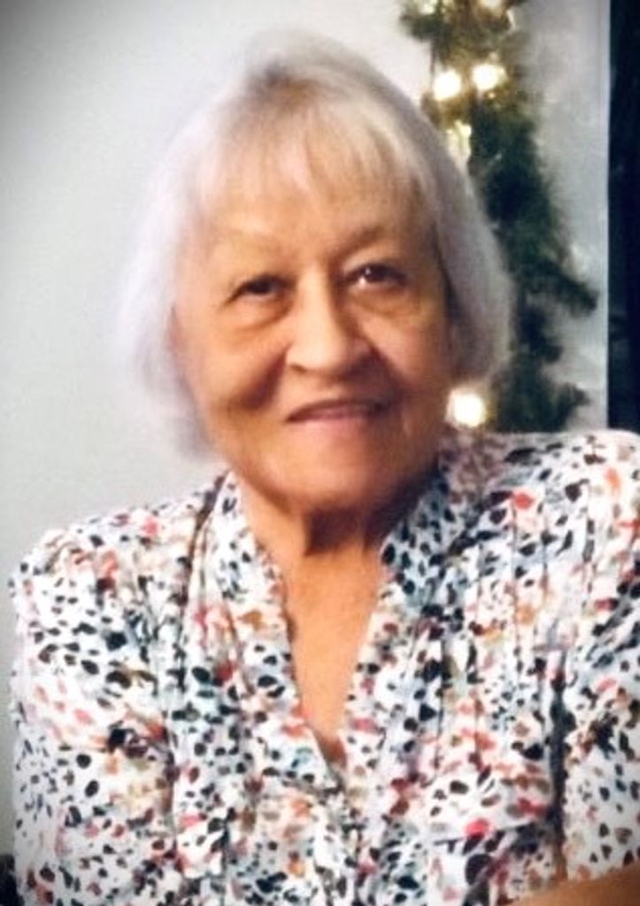 Aida R. Nieves Profile Photo