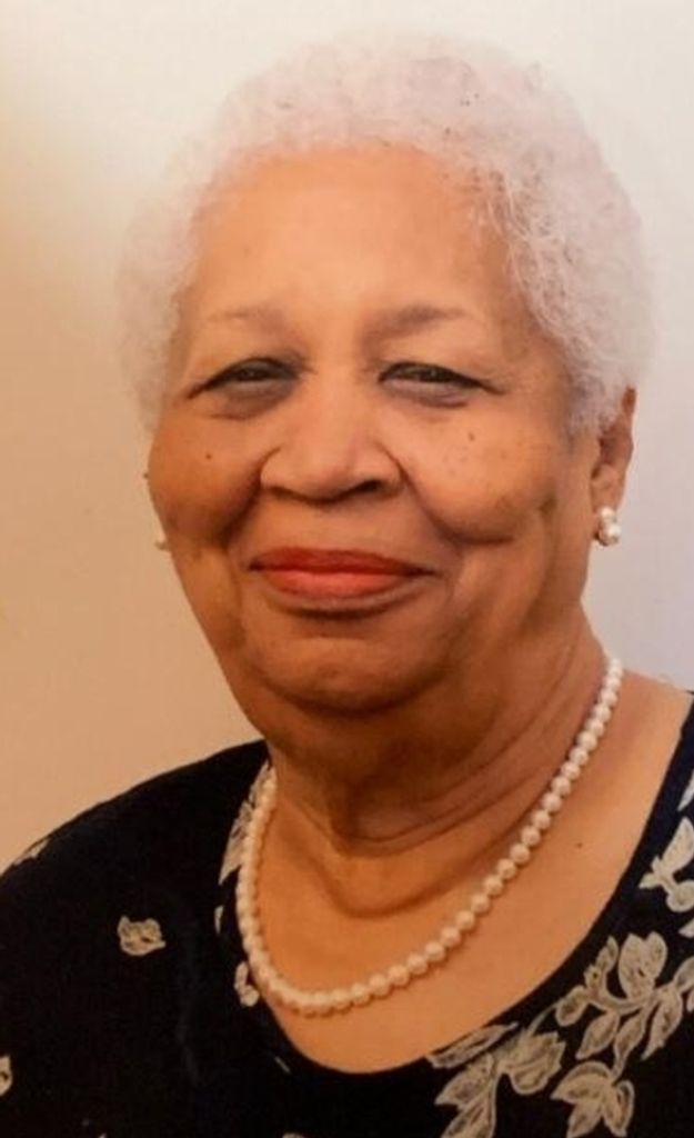 Ramona Gwendolyn Tennyson-Toliver Profile Photo