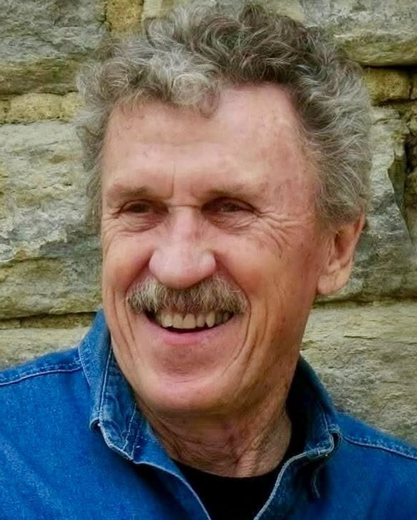 ROBERT E. HALL Profile Photo