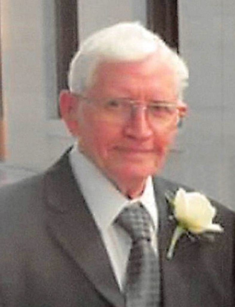 Walter  W Lewis Profile Photo