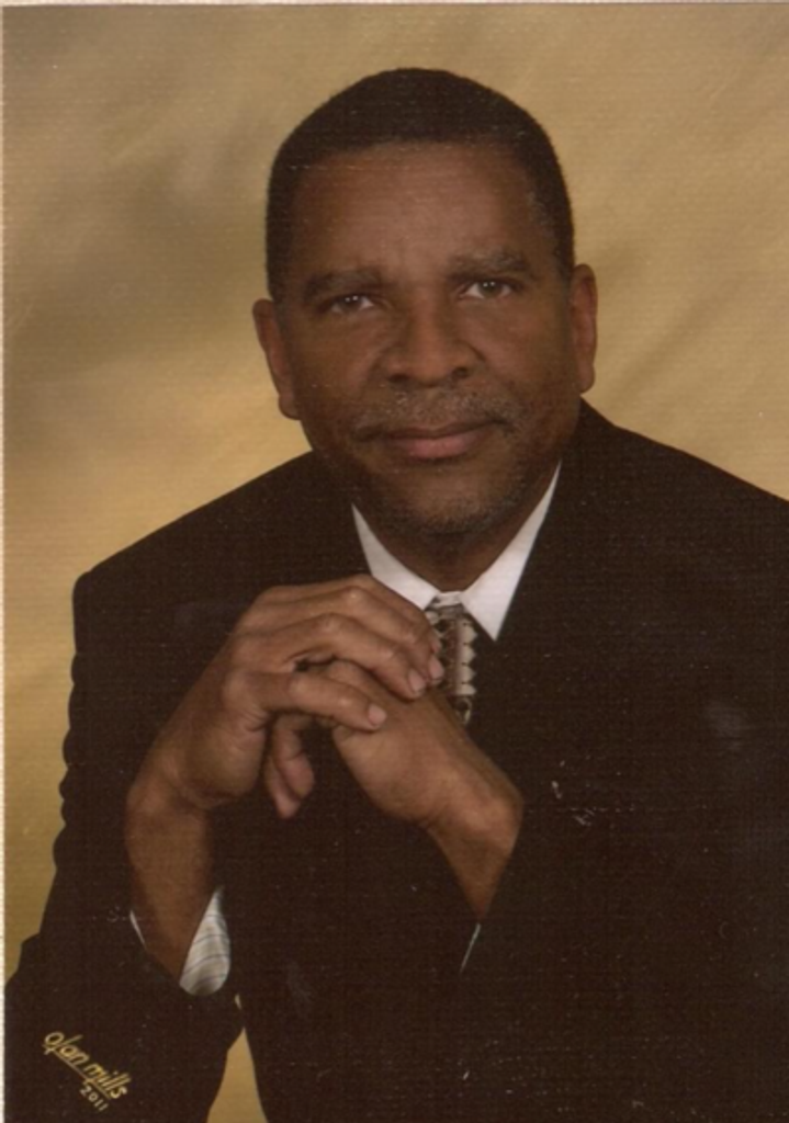 Kenneth Piper Profile Photo