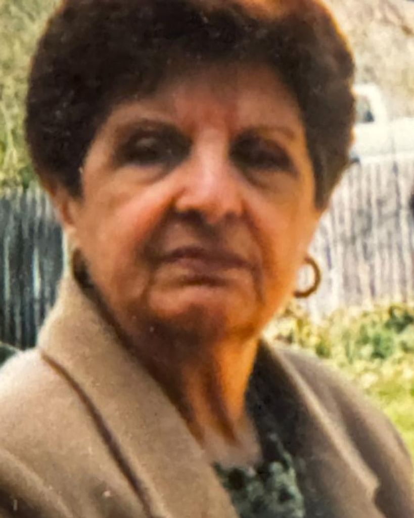 Carmela Costa