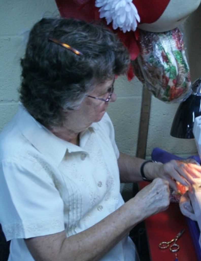 Lois (Gailey)  Monterosso