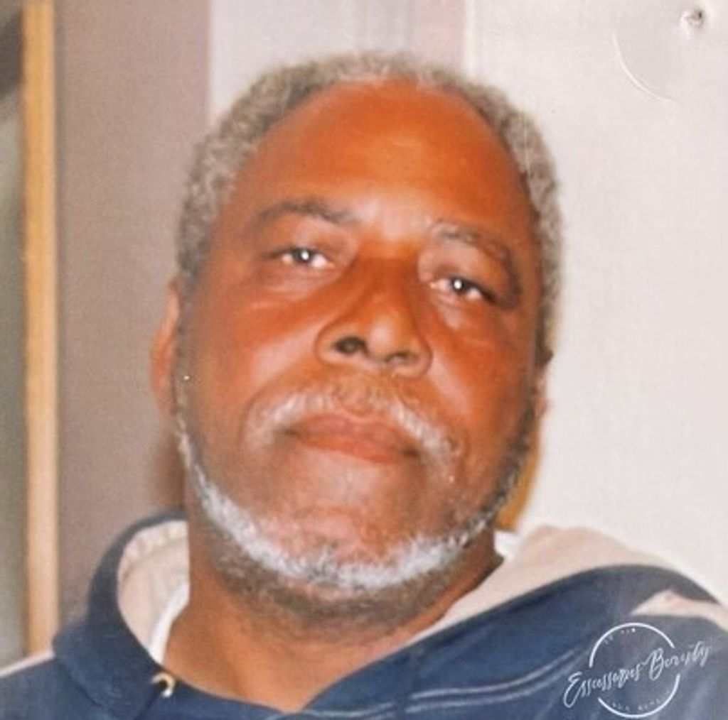 Thomas "Tiny" E. Taylor Profile Photo