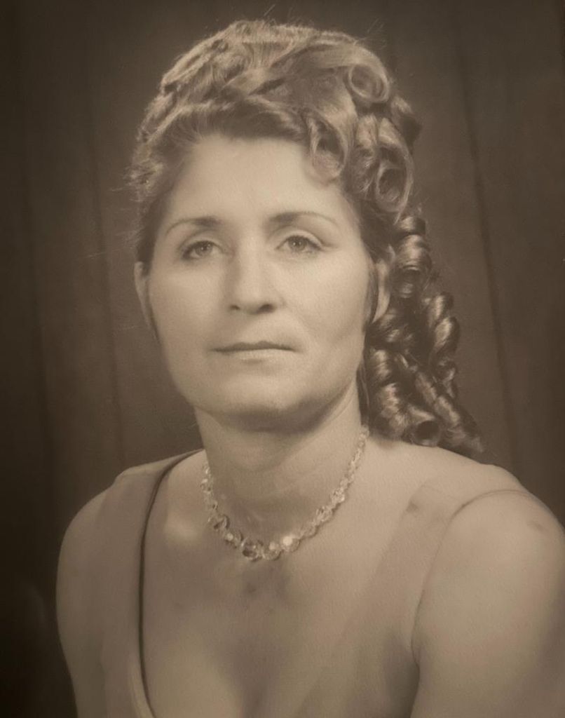 Beverly Loraine Thompson