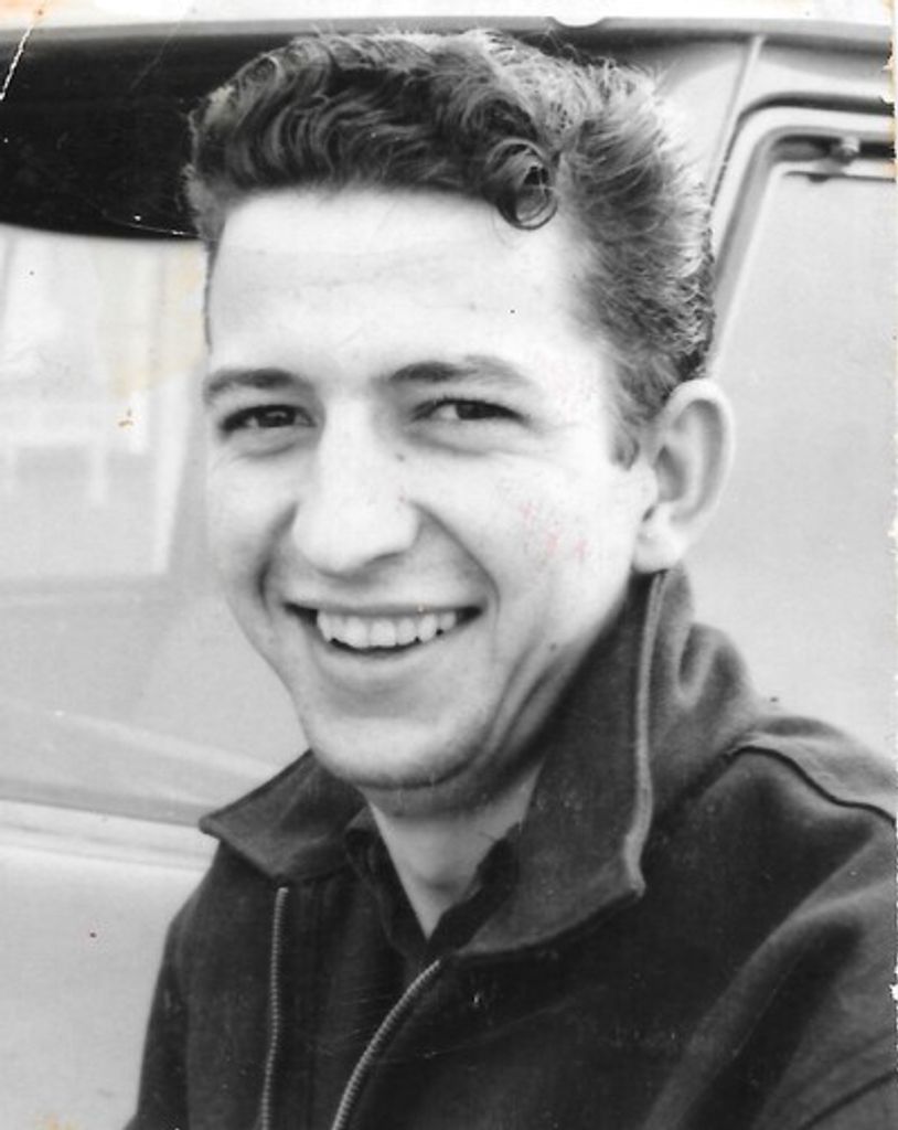 Robert J Estrella Profile Photo