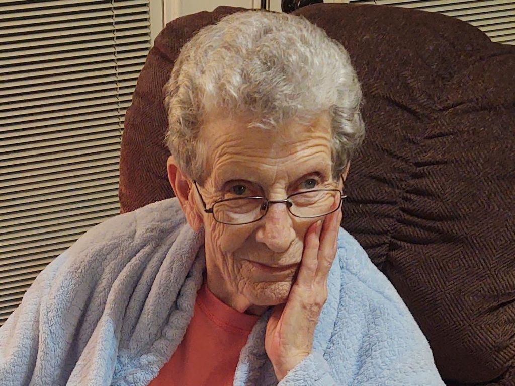 Carolyn Ruth Mclain Profile Photo