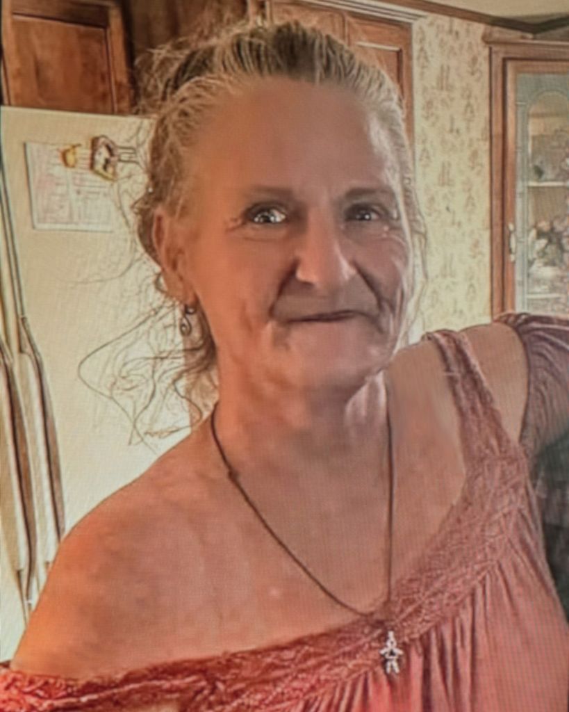 Laura Lynn Mitchell nee Taylor Profile Photo
