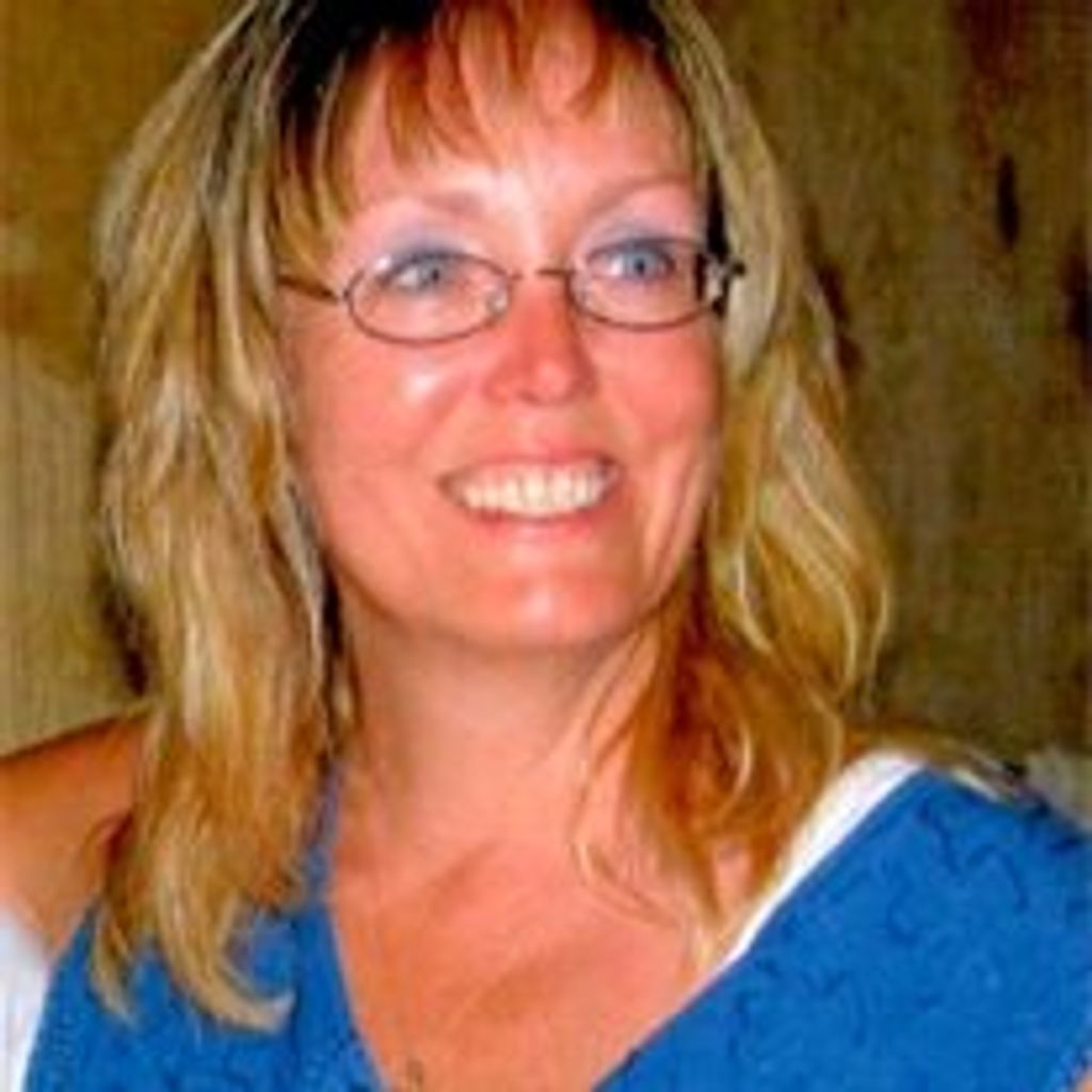 Cynthia Sanders
