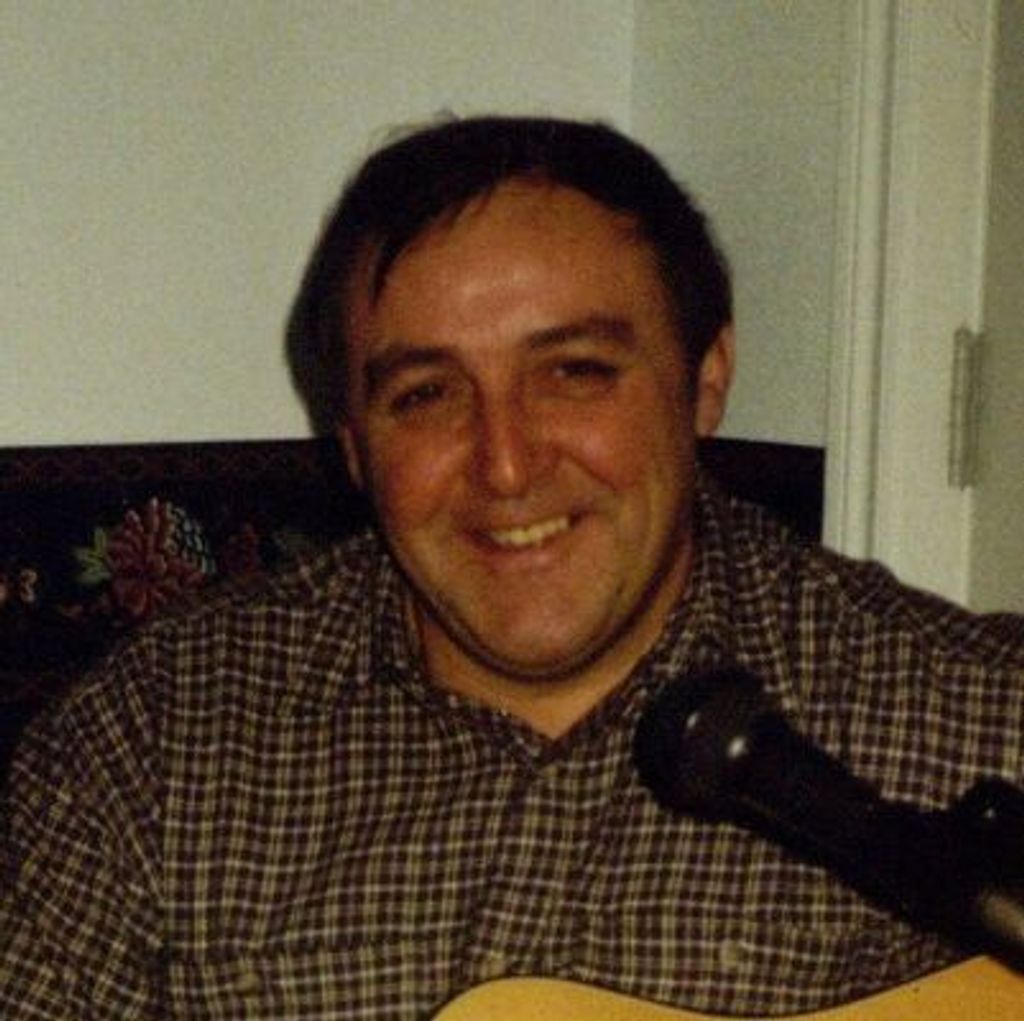 Robert (Bob) Gordon Lewis Freake Profile Photo