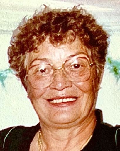 Shirley Mae Burdette's obituary image