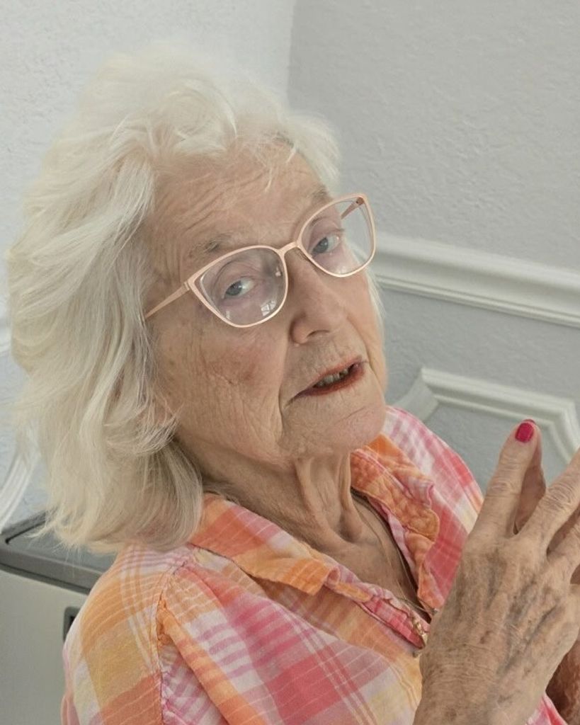 Gay Laverne Serrano Profile Photo