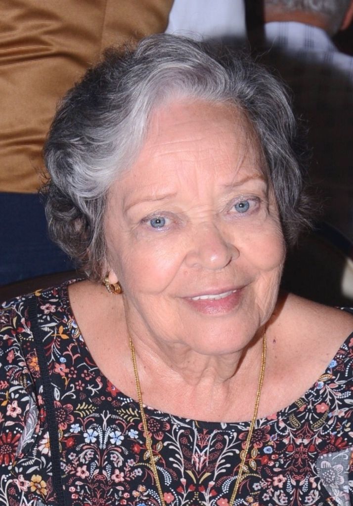 Nury  Massimo